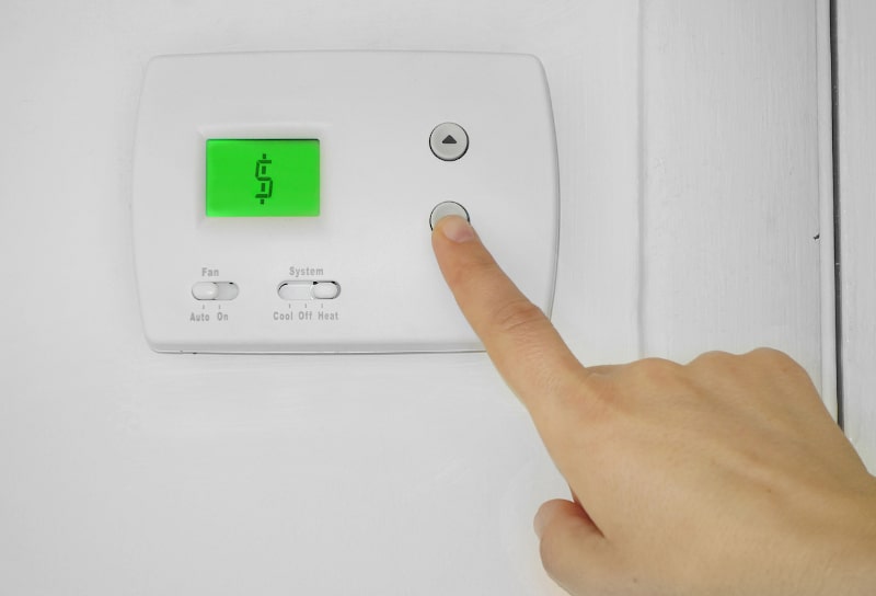 4 Signs You Need a New Thermostat in Clearwater, FL